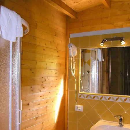 Agriturismo Fattoria La Prugnola Montescudaio Room photo