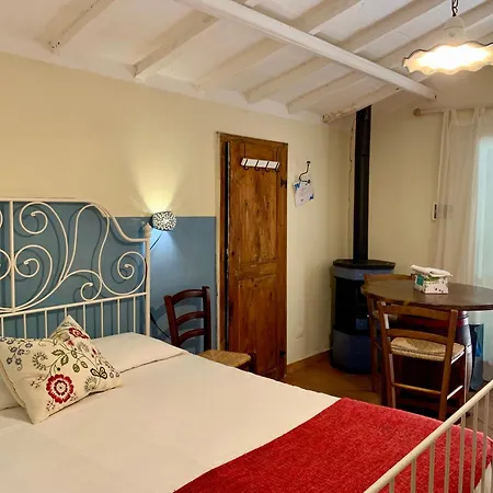 Agriturismo Fattoria La Prugnola Montescudaio Room photo