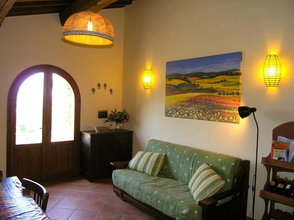 Fattoria La Prugnola Bauernhof Montescudaio